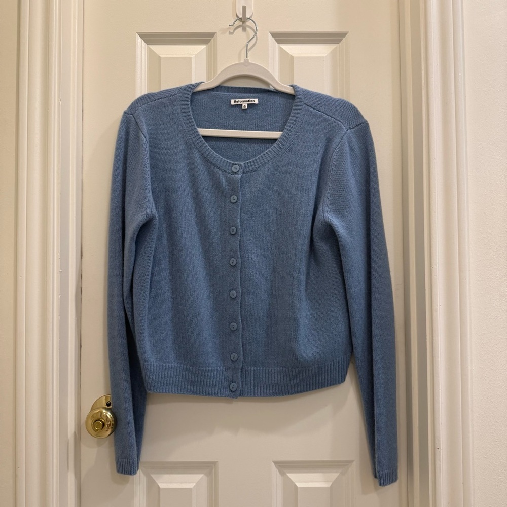 Reformation Clara Cashmere Crew Cardigan in Bluebell